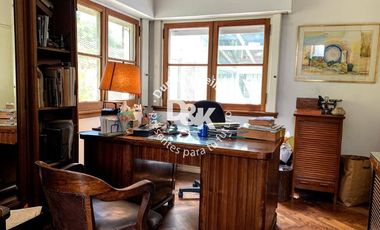 Casa en venta de 5 dormitorios c/ cochera en Vicente López