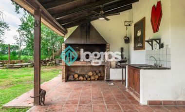 Casaquinta en venta en Atocha (zona San Lorenzo Chico)