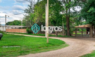 Casaquinta en venta en Atocha (zona San Lorenzo Chico)