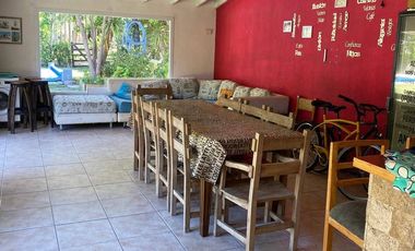 Casa en venta de 5 dormitorios c/ cochera en Echeverría del Lago