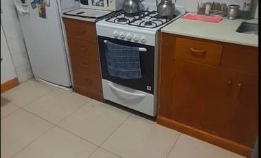 Venta Casa 3 ambientes con parque. Rawson y Francia