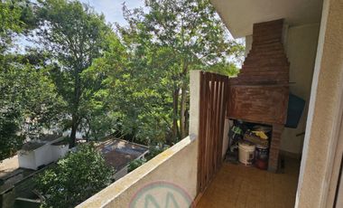 Departamento en venta de 3 dormitorios c/ cochera en Zona Sur