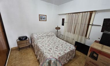 Departamento en venta de 3 dormitorios c/ cochera en Zona Sur