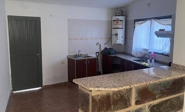 Casa en alquiler de 3 dormitorios  en Villa Allende