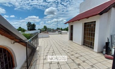 Alquiler Hermoso chalet en Maipu 5 dormitorios uso comercial o institucional