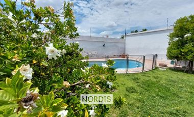 Alquiler Hermoso chalet en Maipu 5 dormitorios uso comercial o institucional