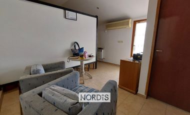 Alquiler Hermoso chalet en Maipu 5 dormitorios uso comercial o institucional