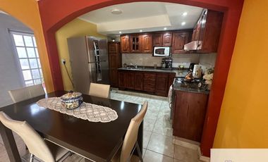 Casa en venta de 2 dormitorios c/ cochera en 9 de Julio