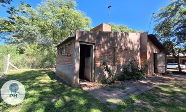 Casa en venta de 3 dormitorios c/ cochera en Los Alisos