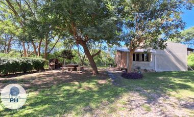 Casa en venta de 3 dormitorios c/ cochera en Los Alisos