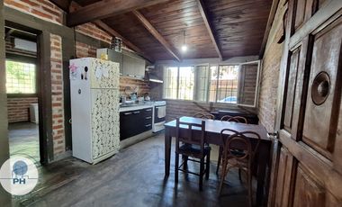Casa en venta de 3 dormitorios c/ cochera en Los Alisos