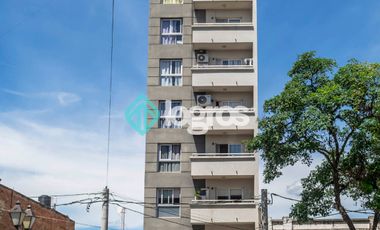 Departamento amoblado en venta de 2 dormitorios en Macrocentro