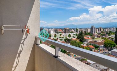 Departamento amoblado en venta de 2 dormitorios en Macrocentro