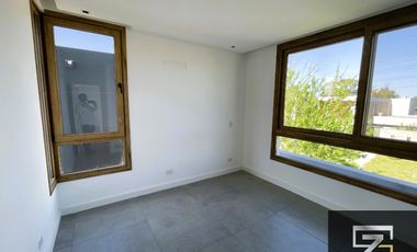 Casa en venta de 4 dormitorios en Las Tipas Nordelta