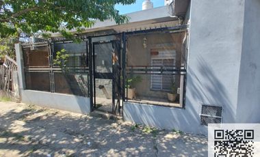 Casa en venta de 2 dormitorios c/ cochera en Gobernador Julio A. Costa