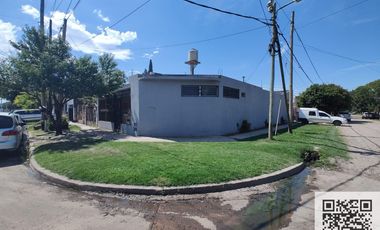 Casa en venta de 2 dormitorios c/ cochera en Gobernador Julio A. Costa