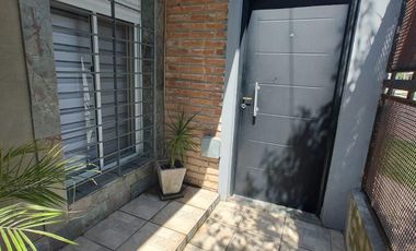 Casa en venta de 2 dormitorios c/ cochera en Gobernador Julio A. Costa