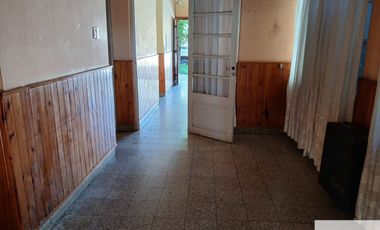 Casa en venta de 2 dormitorios c/ cochera en 9 de Julio