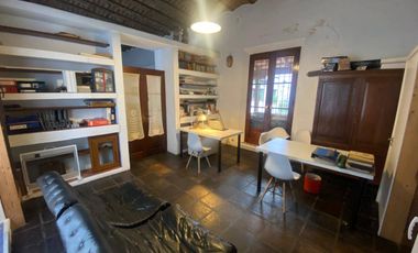 Casa en alquiler de 4 dormitorios c/ cochera en San Isidro Catedral