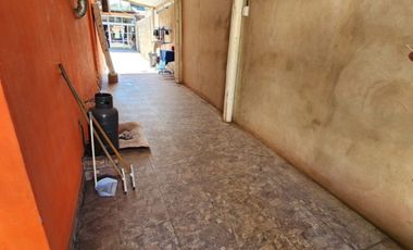Casa en venta de 2 dormitorios c/ cochera y galpón en González Catán