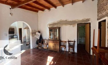 Casa 3 ambientes venta Carlos Keen