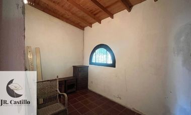 Casa 3 ambientes venta Carlos Keen