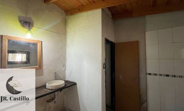 Casa 3 ambientes venta Carlos Keen