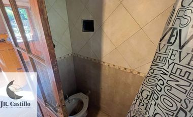 Casa 3 ambientes venta Carlos Keen