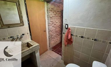 Casa 3 ambientes venta Carlos Keen