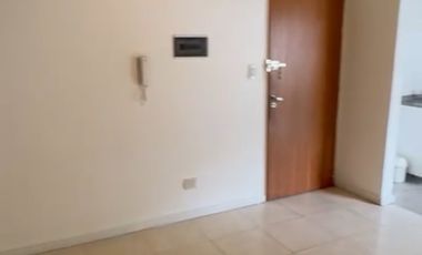 Dpto Alquiler 1 dorm c/cochera, balcón, AA cortinas rollers Chacabuco 284 SMdTuc