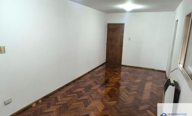 Departamento en alquiler de 2 dormitorios a metros del Parque Central