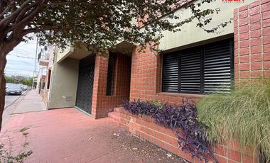 Amplia casa en venta en el centro de San Salvador de Jujuy