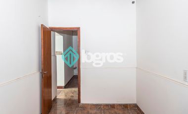 Local comercial con terreno de 10 por 57 en venta ubicado en Macrocentro