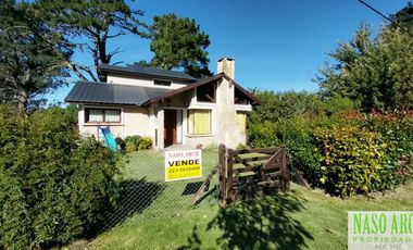 Chalet en venta en Sierra de los Padres. Zona Capilla