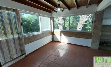 Chalet en venta en Sierra de los Padres. Zona Capilla