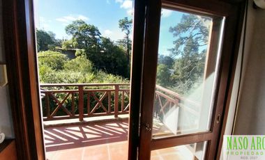 Chalet en venta en Sierra de los Padres. Zona Capilla