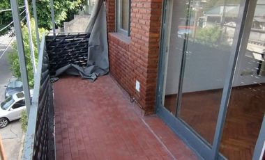 Departamento en alquiler de 2 dormitorios en Monte Castro