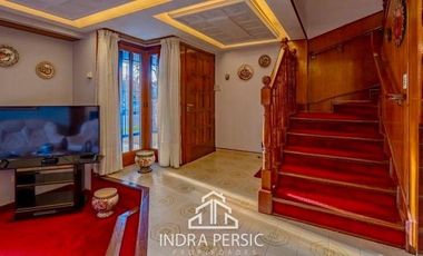 VENTA APTO CRÉDITO Chalet San José Mar del Plata 4 ambientes con garaje y patio