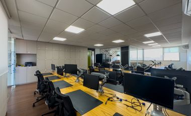 OFICINA EN VENTA DE PISO EXCLUSIVO EN EL CENTRO