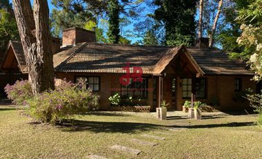 CODIGO 700 - ALQUILER TEMPORARIO - ZONA NORTE - TENIS RANCH - PINAMAR