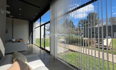 Departamento en venta de 1 dormitorio CARPINCHOS DE OTAMENDI Sé Dueño