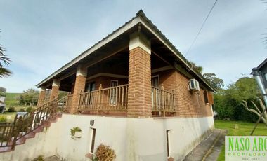 Casa en venta de 4 dormitorios c/ cochera en Sierra de los Padres