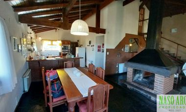 Casa en venta de 4 dormitorios c/ cochera en Sierra de los Padres