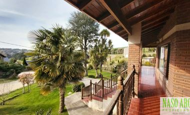 Casa en venta de 4 dormitorios c/ cochera en Sierra de los Padres