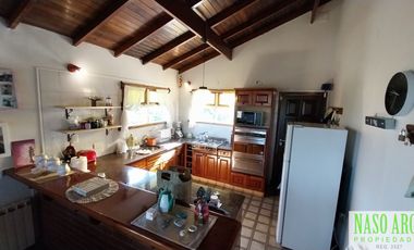 Casa en venta de 4 dormitorios c/ cochera en Sierra de los Padres