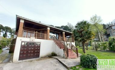 Casa en venta de 4 dormitorios c/ cochera en Sierra de los Padres