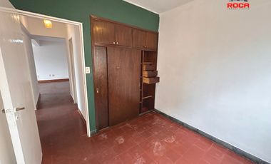 Amplio departamento en venta a pasos de plaza Belgrano