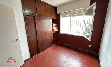 Amplio departamento en venta a pasos de plaza Belgrano