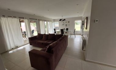 Venta Casa 3 Ambientes - Camet Norte