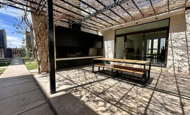 Departamento en venta de 2 dormitorios c/ cochera en Luján de Cuyo